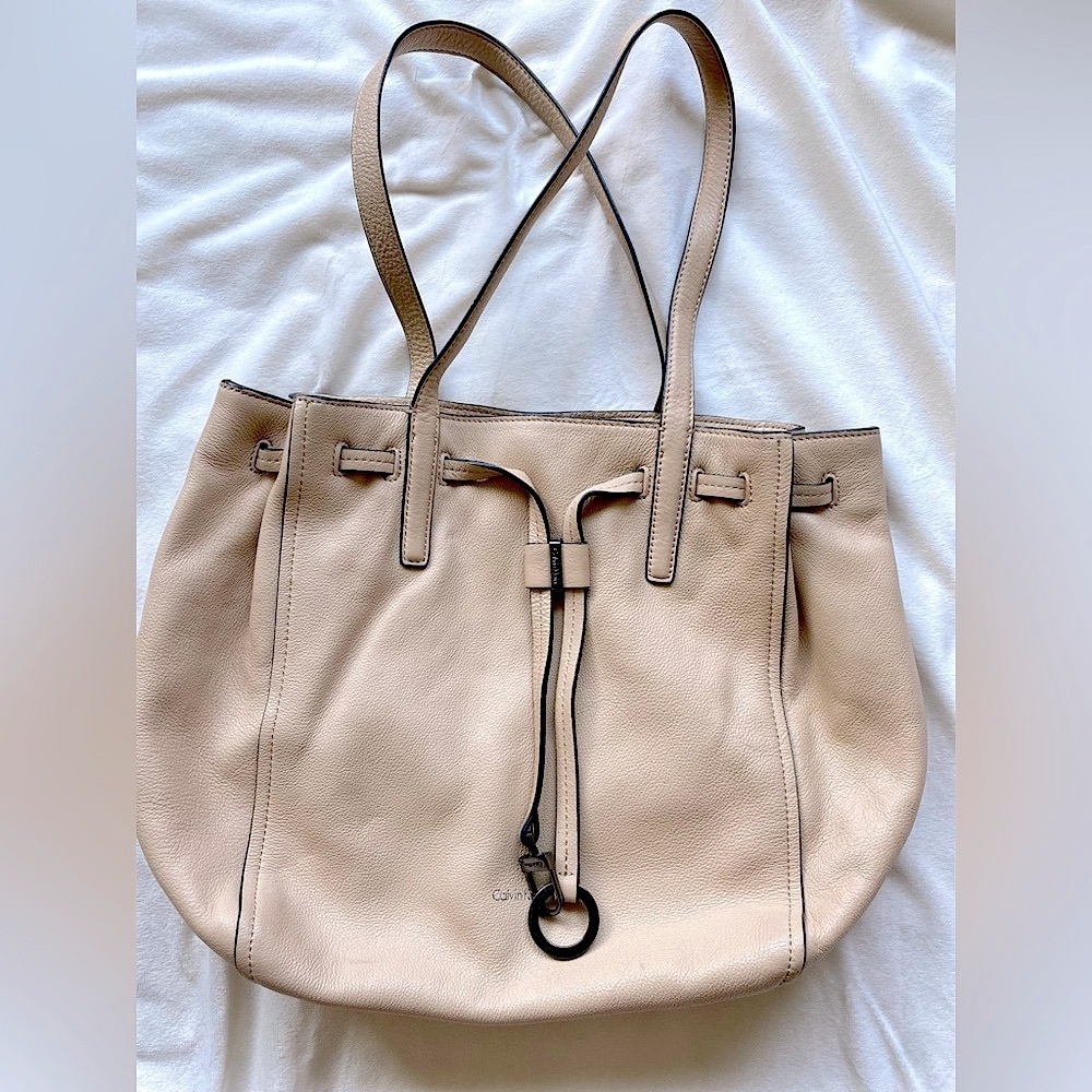 Calvin Klein Pebbled Genuine Leather Shoulder Tote Bag – Beige - Picture 5 of 16
